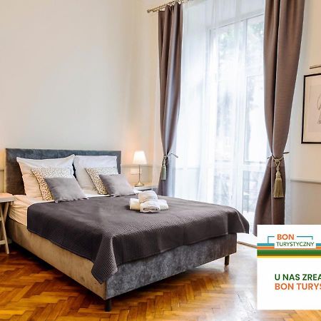 Angel House Aparthotel Красков Екстериор снимка