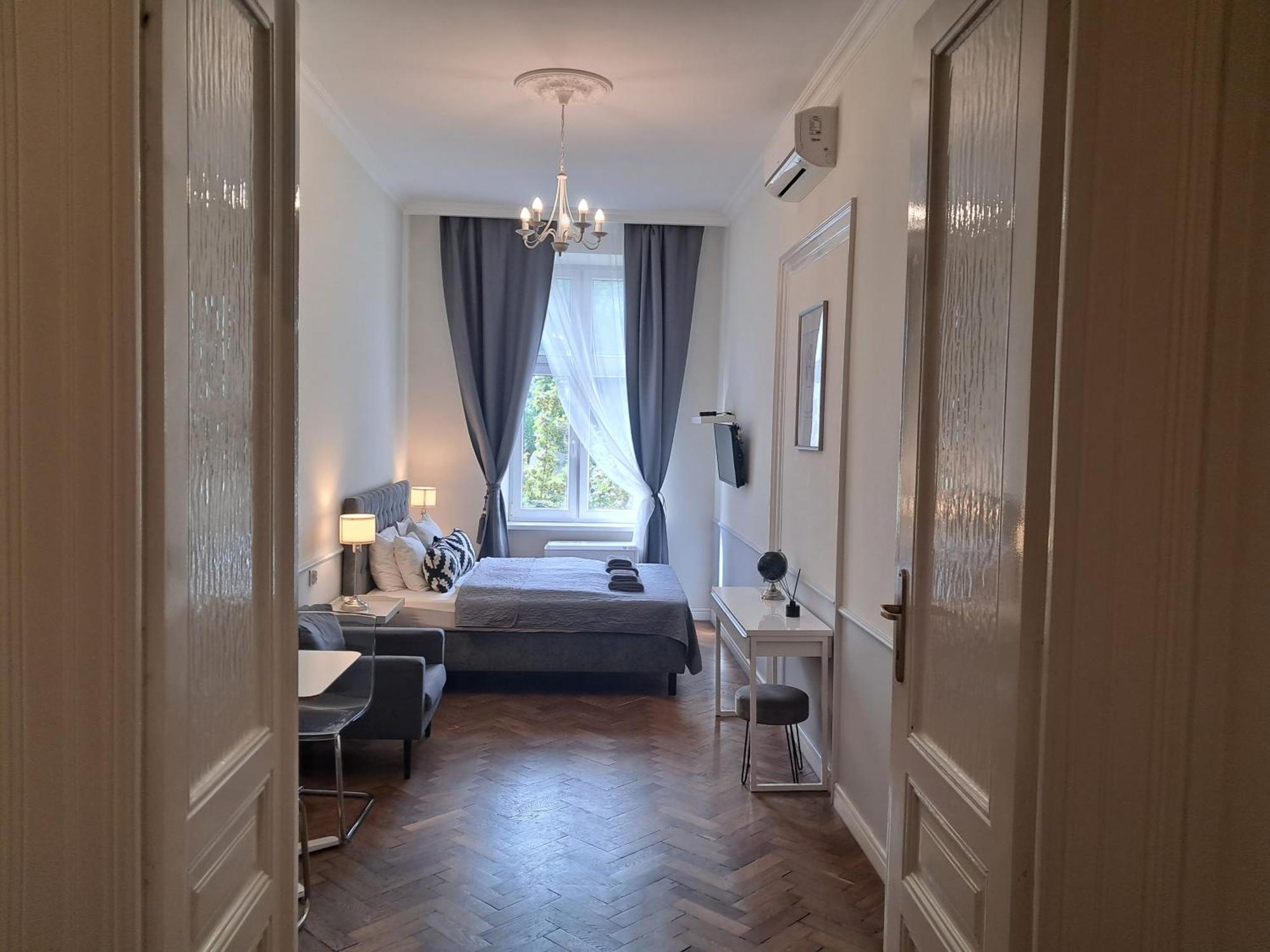 Angel House Aparthotel Красков Екстериор снимка